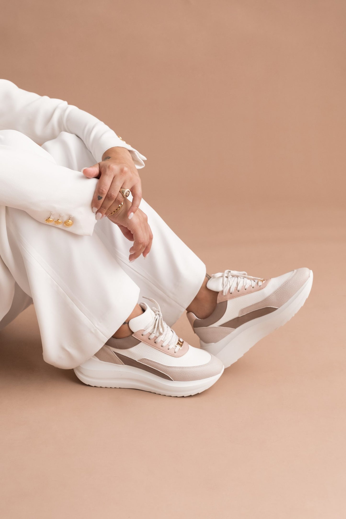 UNIQUE - Liliana Filipa