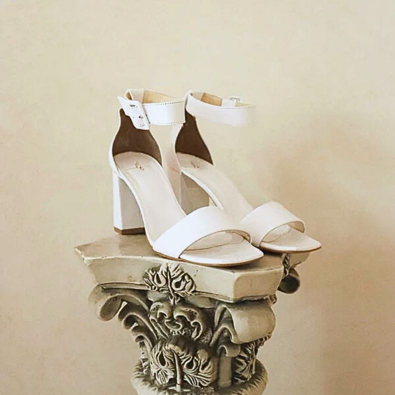 Categoria Shoes - Sandals - La Femme