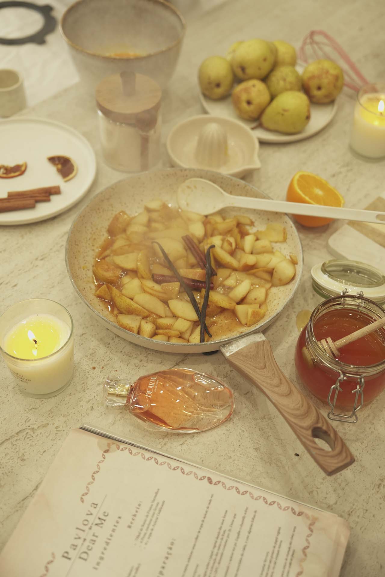 Dear Me Delicious La Femme